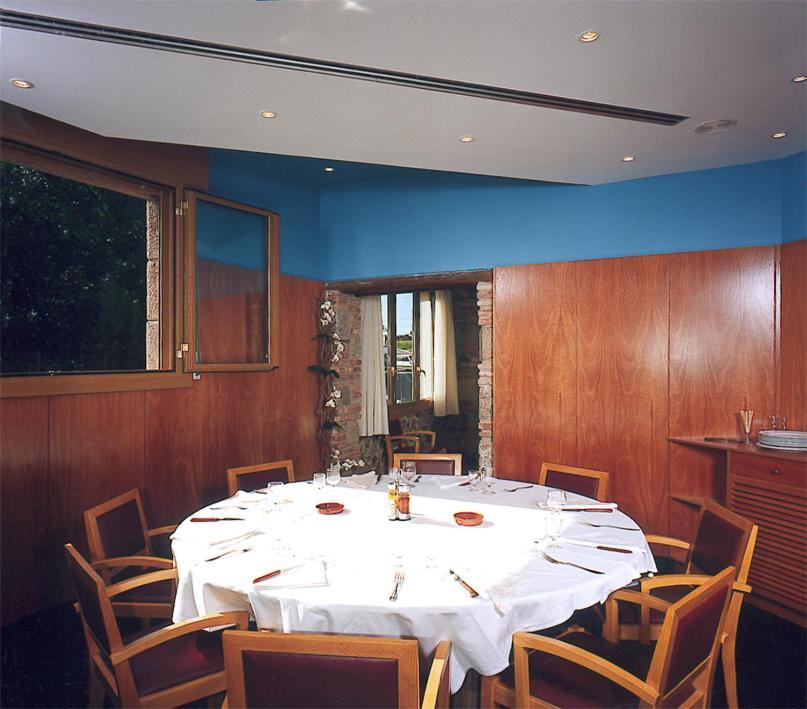 Hostal Mallorquines Riudarenes Ngoại thất bức ảnh